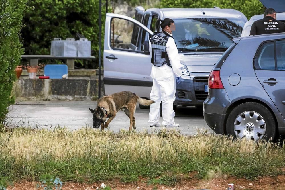 Registran una finca de la familia del sospechoso de asesinar a un hombre en Secelles