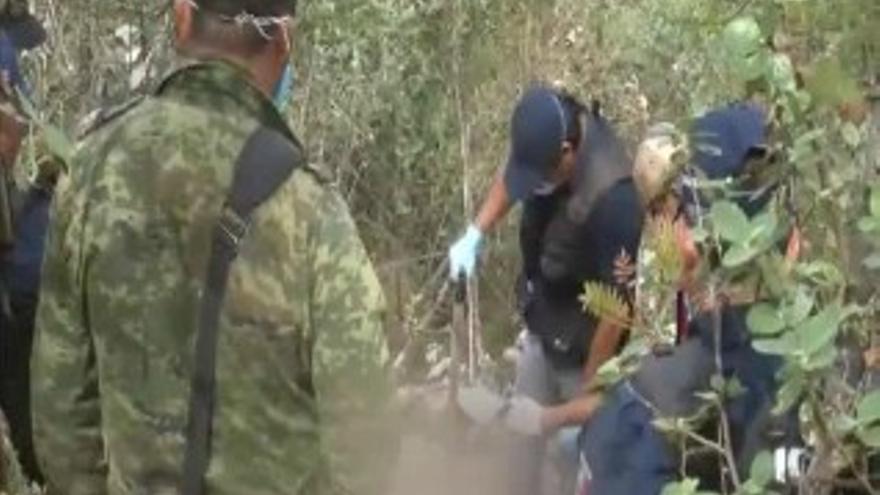 Encuentran una nueva fosa común en México con diez cuerpos y once cabezas