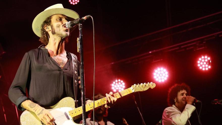 'La llamada' exitosa de Leiva enciende el puerto de Vigo en una noche de lleno absoluto