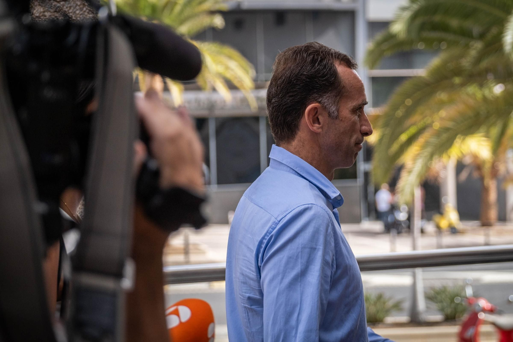 Statement by Álvaro de la Bárcena and the head of the Livestock and Agriculture Service