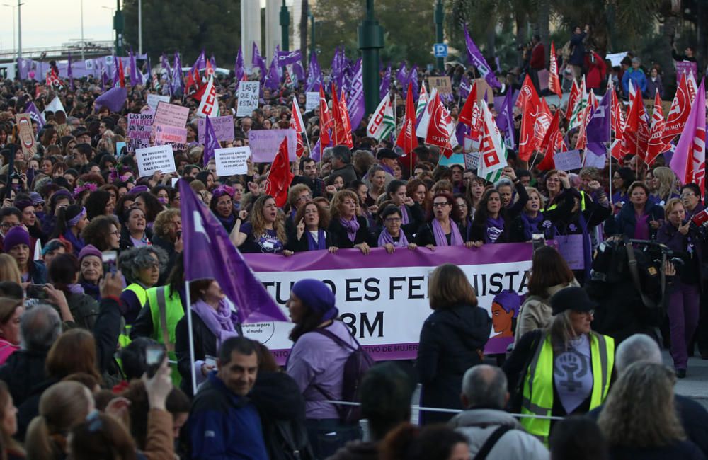 Miles de manifestantes colapsan el centro de Málaga en una marcha que comenzaba con polémica con Francisco de la Torre