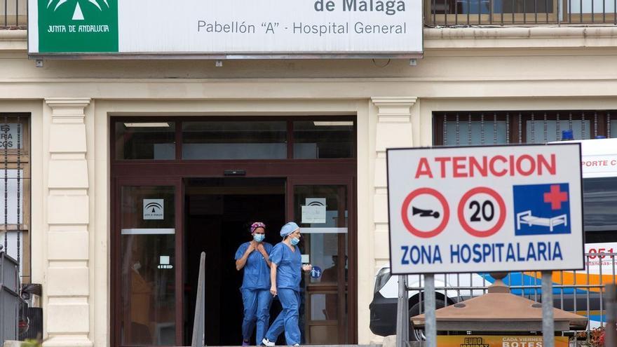 Un dinar de Nadal de sanitaris d’un hospital de Màlaga suma 68 contagiats per covid