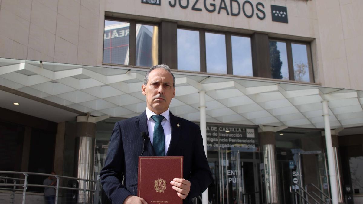 El decano de la Abogacía de Madrid, Eugenio Ribón, presenta denuncia contra la Fiscalía por el caso de la pareja de Ayuso