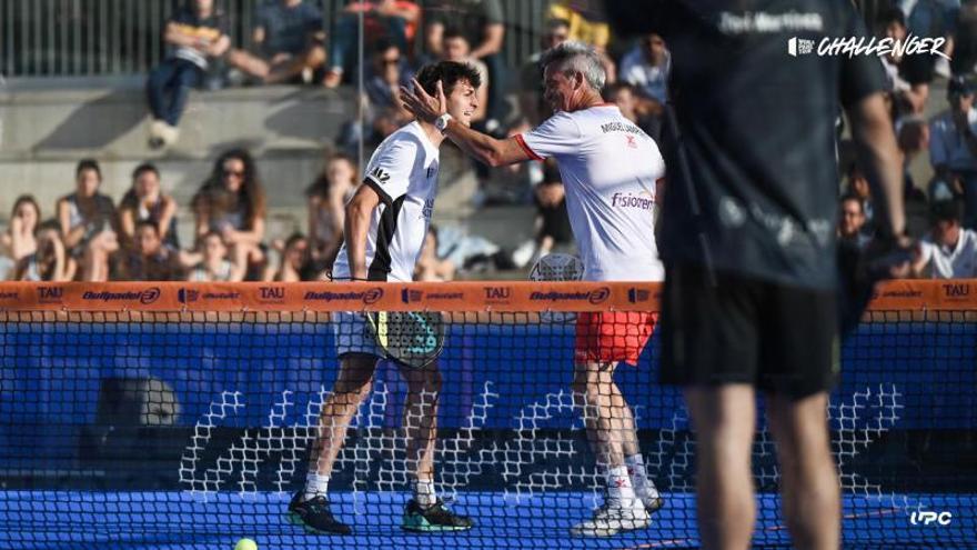 Edu Alonso y Miguel Lamperti celebran su triunfo. | @WORLDPADELTOUR