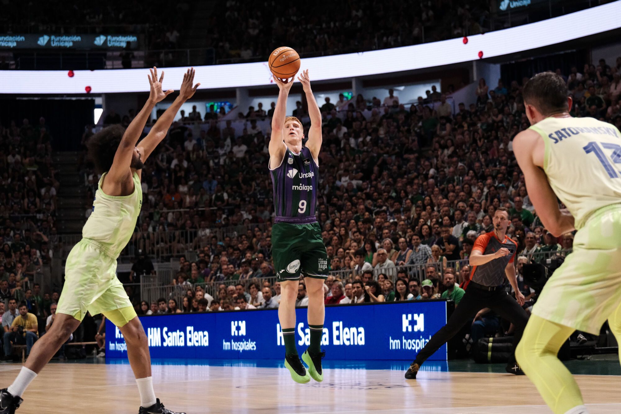 Tercer partido de los cuartos de final ACB I Unicaja - Málaga