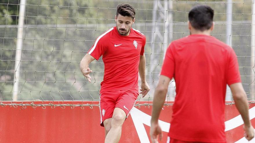 Canella, durante el entrenamiento de esta mañana.