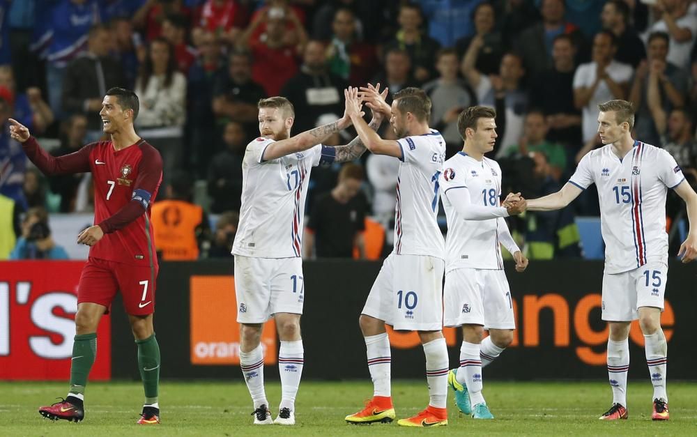 Eurocopa: Portugal-Islandia