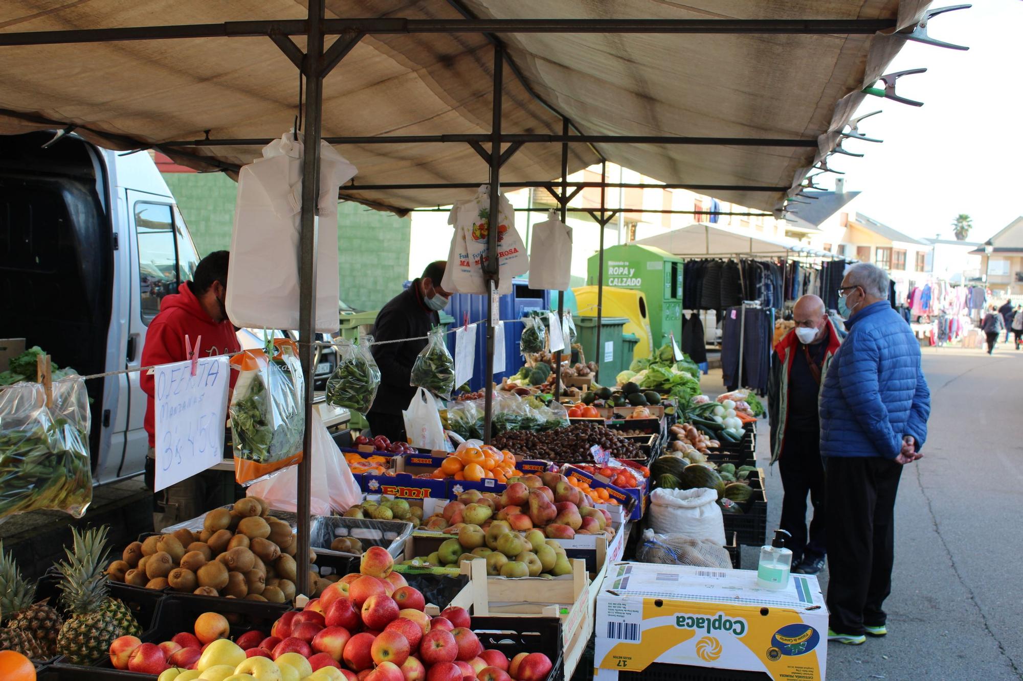 Ambiente en el mercado de Tapia