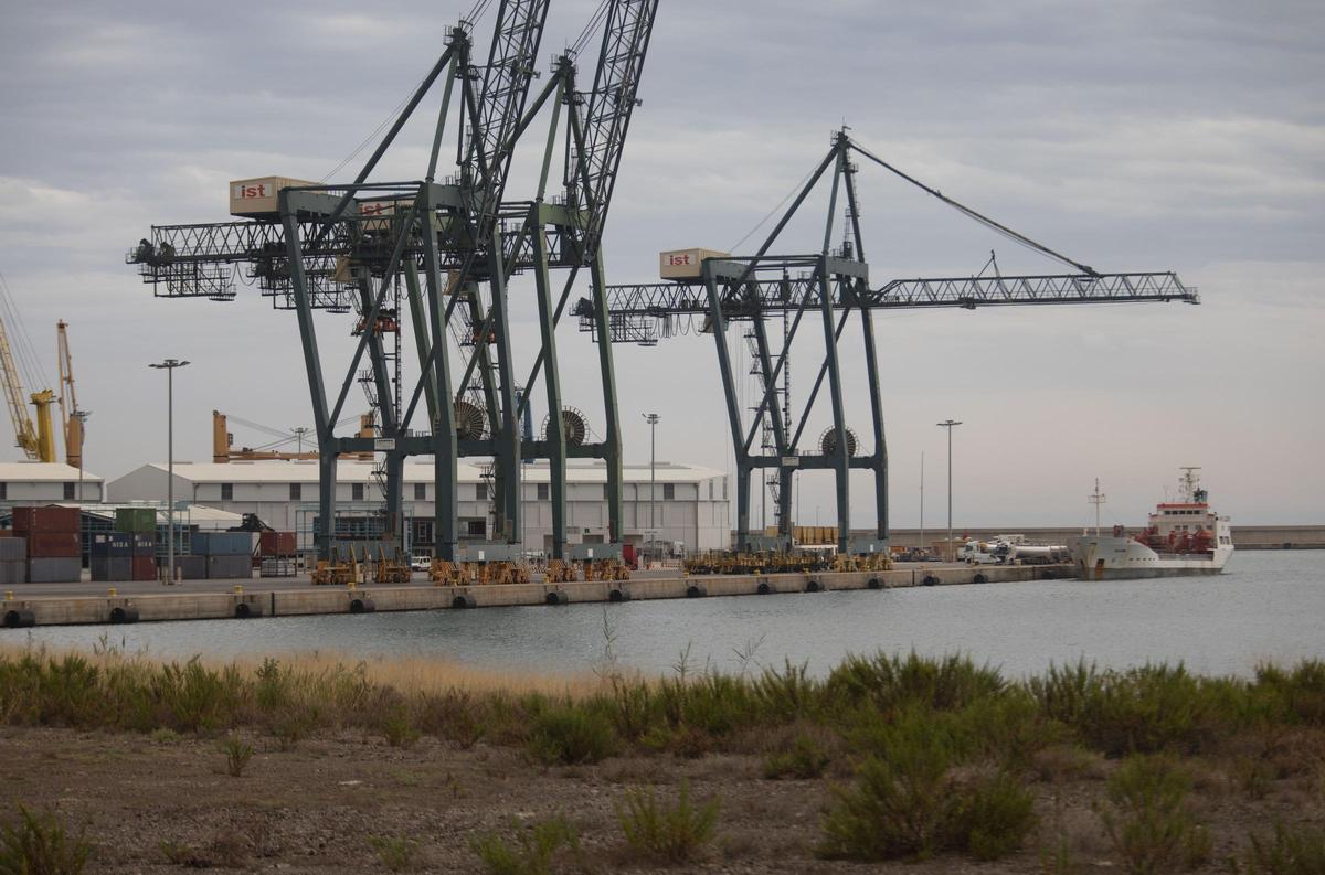 Vista de la terminal portuaria.