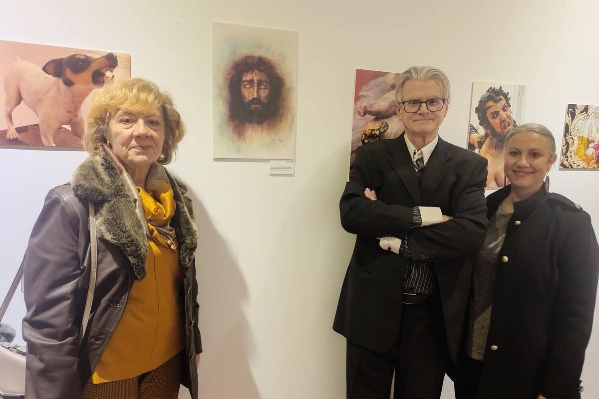 Exposición fotográfica 'Detalles de Pasión', en el Cementerio de San Miguel