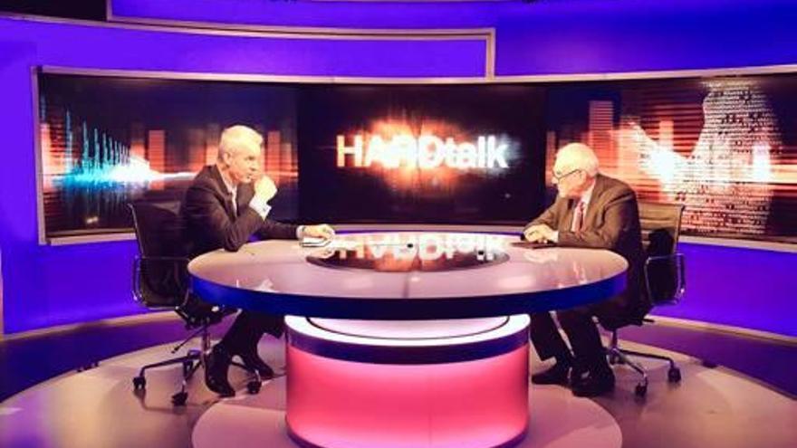 Ernest Maragall (dreta) al programa de la BBC «Hardtalk».