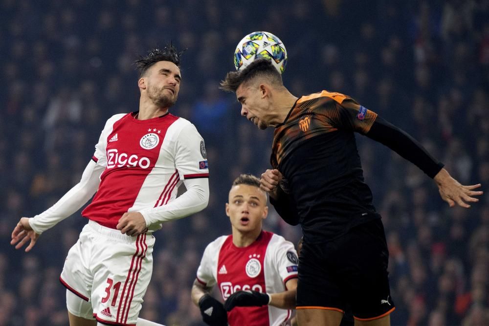 Las mejores imágenes del partido de Champions entre el Ajax y el Valencia.