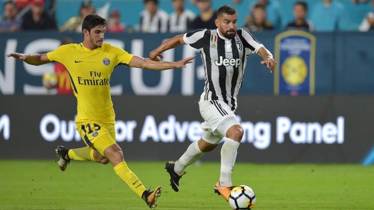 Tomás Rincón, en un duelo de la International Champions Cup contra el Manchester City