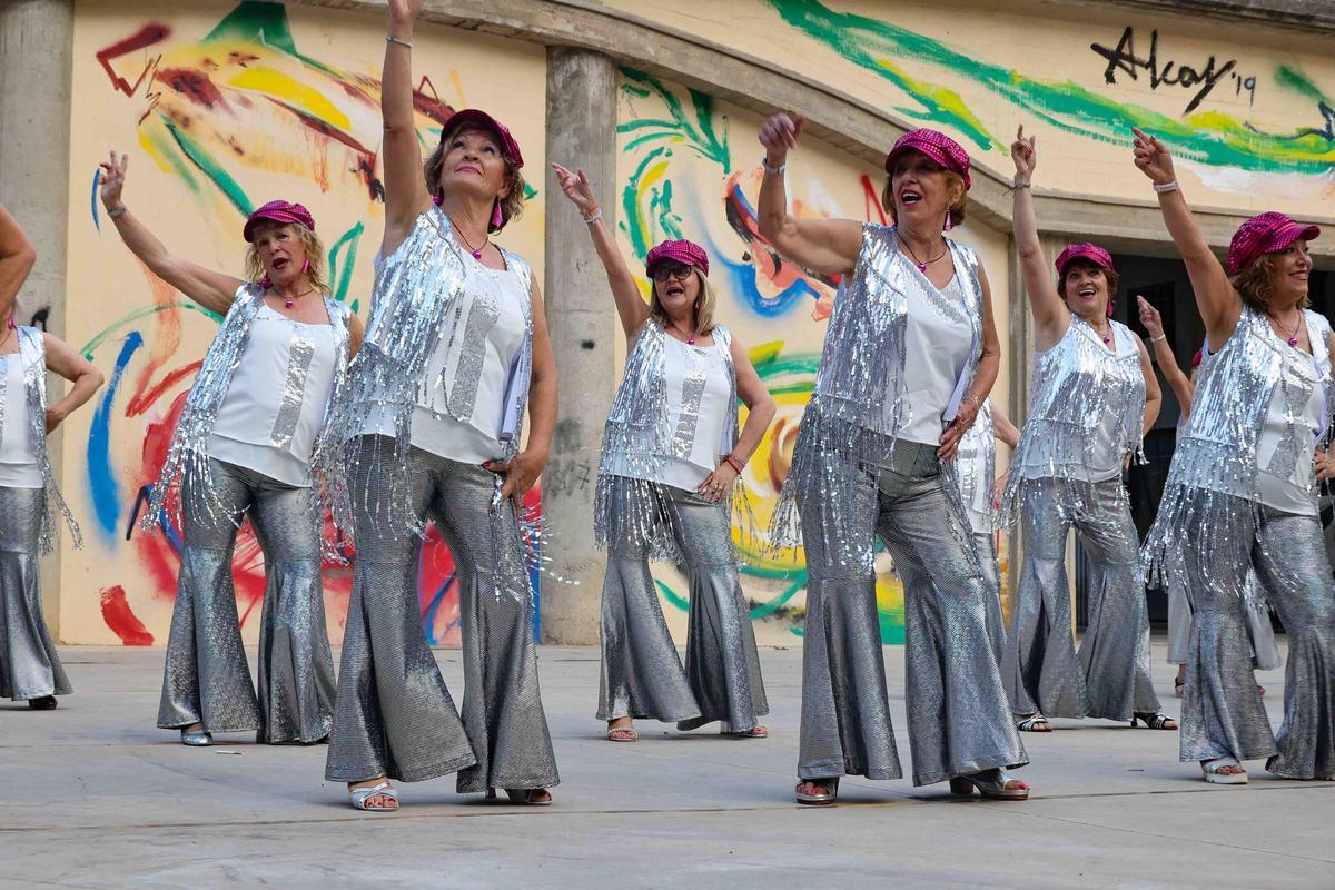 Imágenes del fin de curso de las Aulas Culturales de Personas Mayores en Alcoy Imágenes del fin de curso de las Aulas Culturales de Personas Mayores en Alcoy
