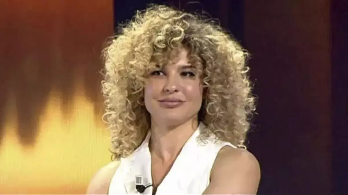 Telecinco sorprende con su último anuncio: la hermana de Mario Casas salta a 'Supervivientes' y ya está camino de Honduras