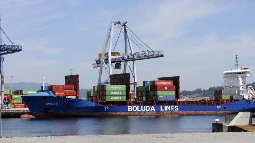 Terminal de carga de Boluda en Vilagarcía. |  // NOÉ PARGA