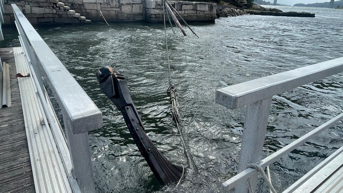 El drakkar hundido en las Torres de Oeste.