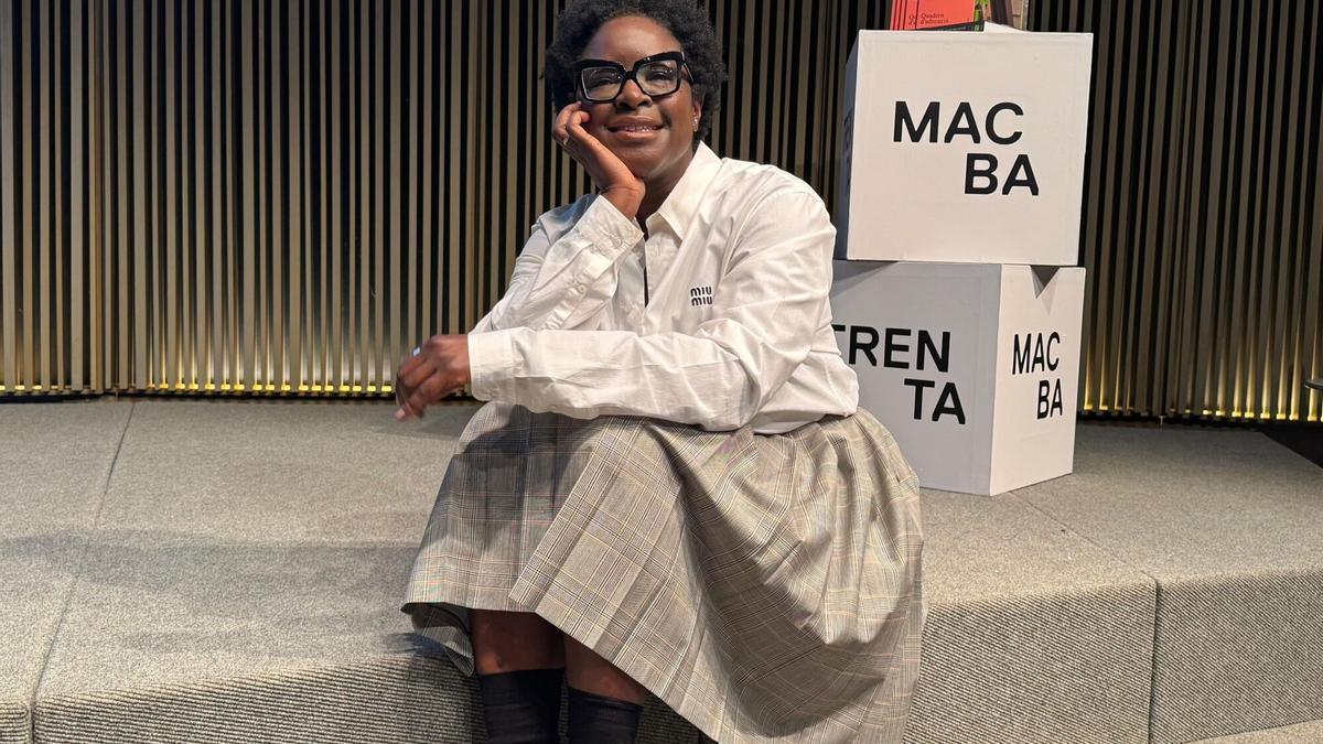 La directora del Museu d'Art Contemporani de Barcelona (Macba), Elvira Dyangani Ose, antes de la rueda de prensa este viernes.