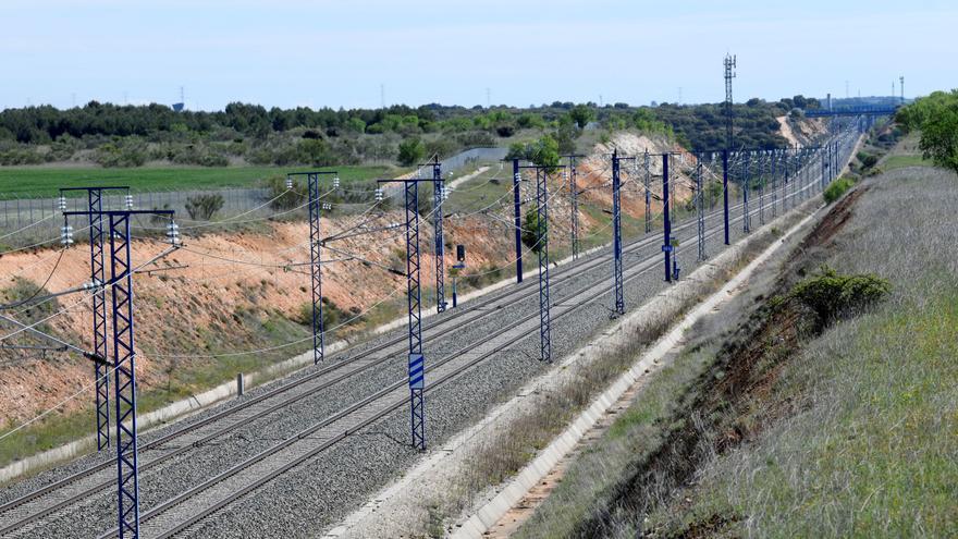 Adif destinarà 85,1 MEUR al manteniment de la línia d&#039;alta velocitat que uneix Catalunya amb França