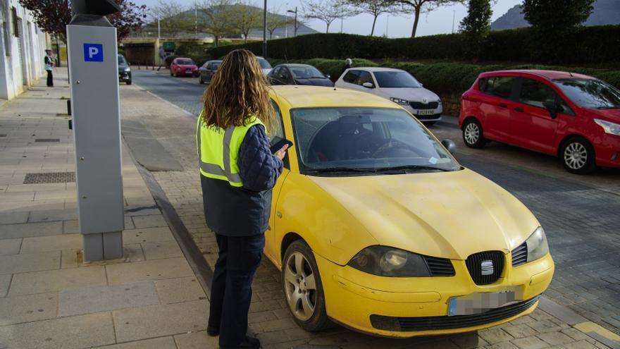 Ya no hará falta poner el tique de la ORA en el salpicadero del coche en Cartagena