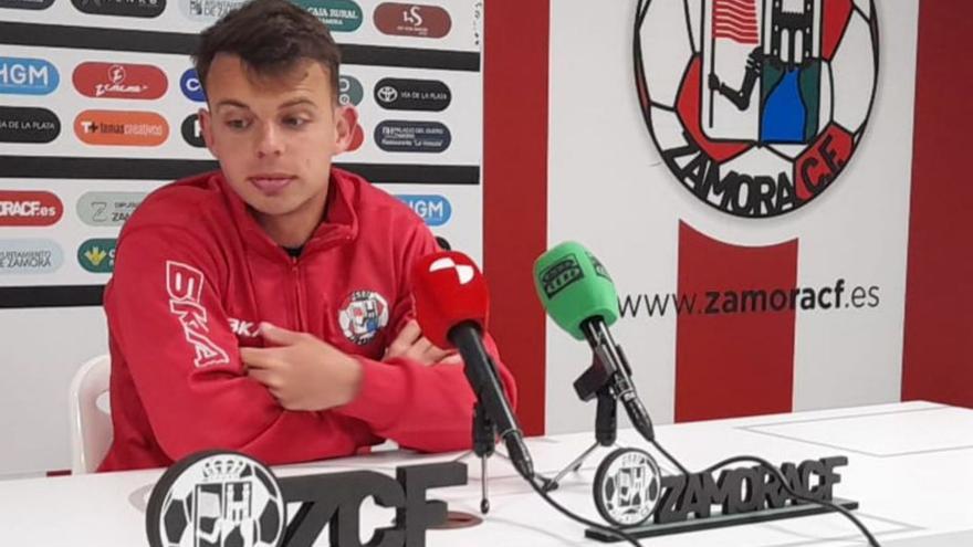 Otro que no sigue: Roger Marcé se despide del Zamora CF
