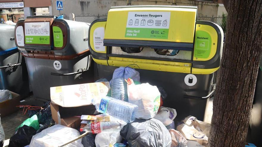 Preacord entre empresa i comitè de Girona+Neta per desconvocar la vaga de recollida d'escombraries