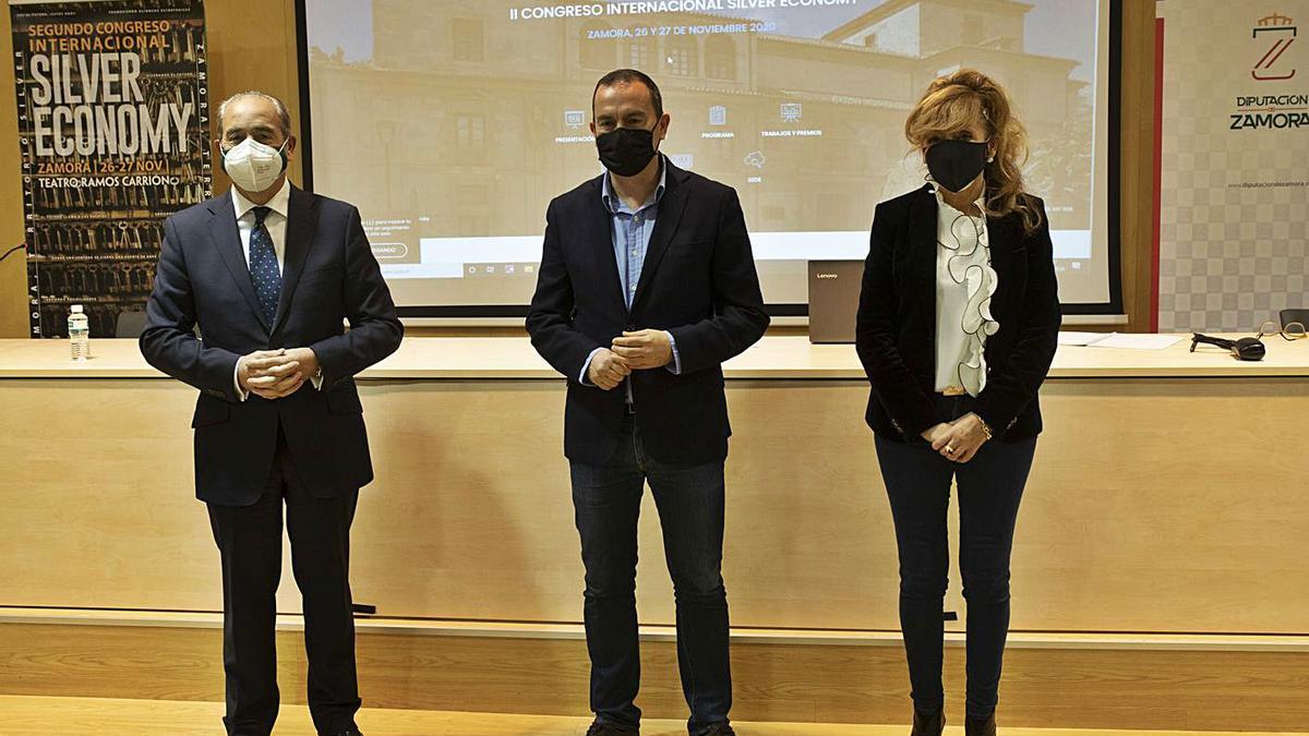 Cipriano García, Francisco José Requejo y Ana Sánchez, en la presentación. | Emilio Fraile