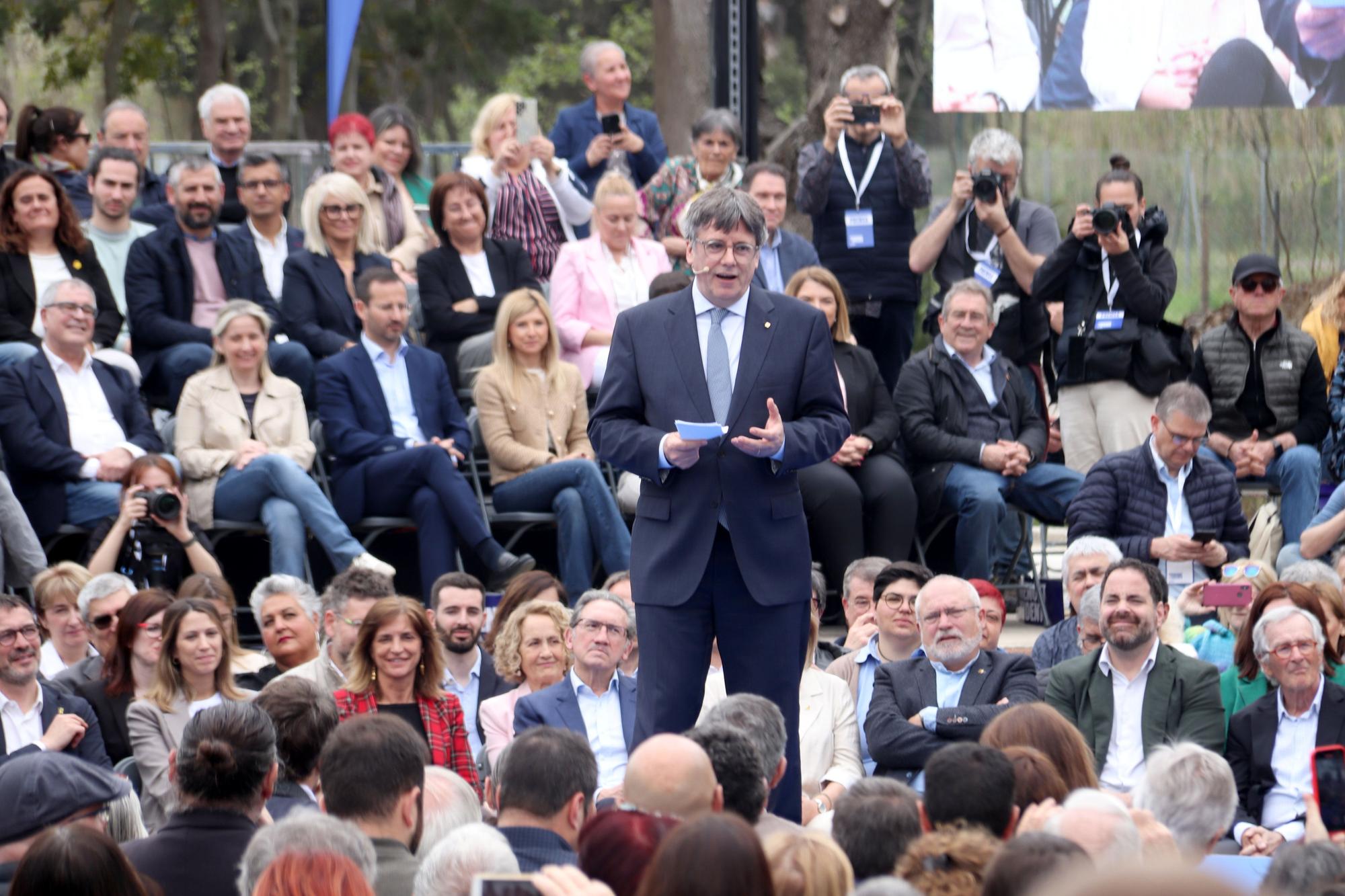 El candidat de Junts a les eleccions del 12-M, Carles Puigdemont, en l'acte de presentació de la candidatura a Elna