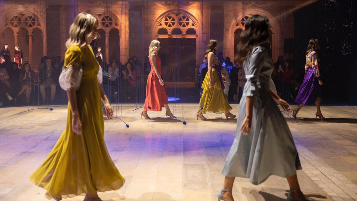Desfile de la colección «Vendimia de colores» de la firma zamorana Ángel Iglesias.