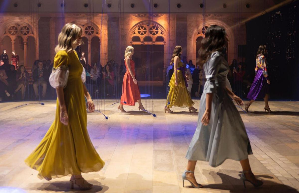 Desfile de la colección «Vendimia de colores» de la firma zamorana Ángel Iglesias.