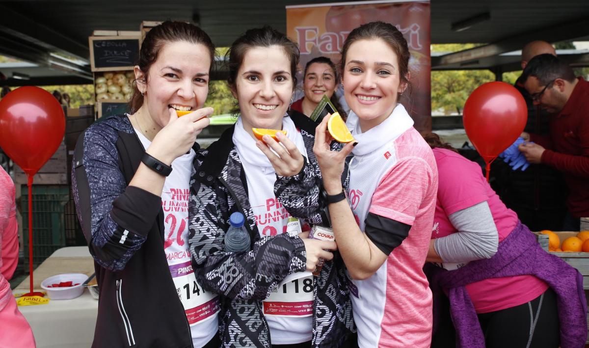 La lluvia no desluce la Pink Running