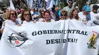 El Palo vuelve a la calle: la lucha vecinal por el deslinde y la regularización de las casas de la playa persiste