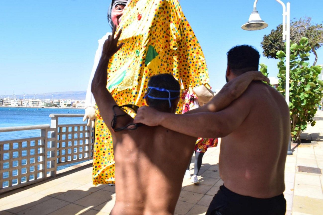 Seis jóvenes de la misma familia vuelven a dar vida a Montaña San Francisco de Agüimes