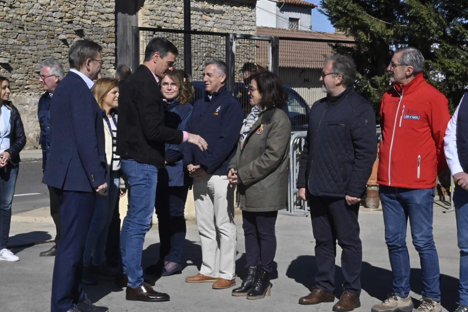 Galería: Visita de Pedro Sánchez al PMA del incendio del Alto Mijares