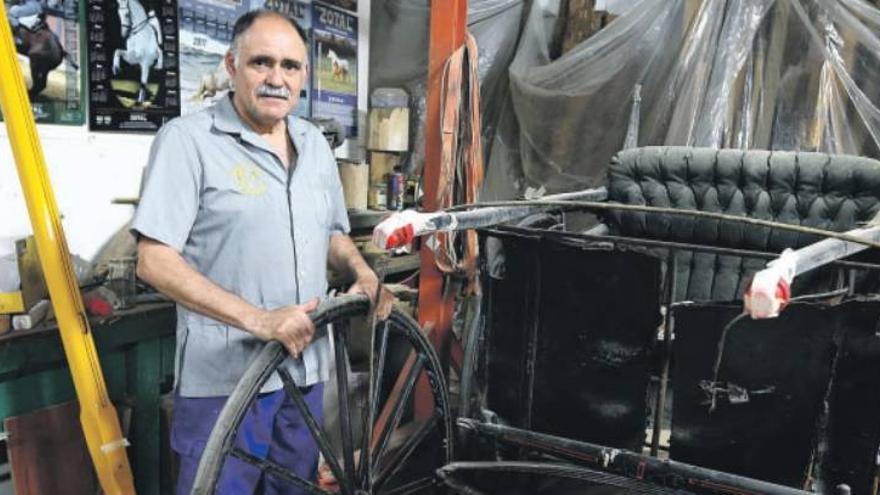 150 años en coches de caballo