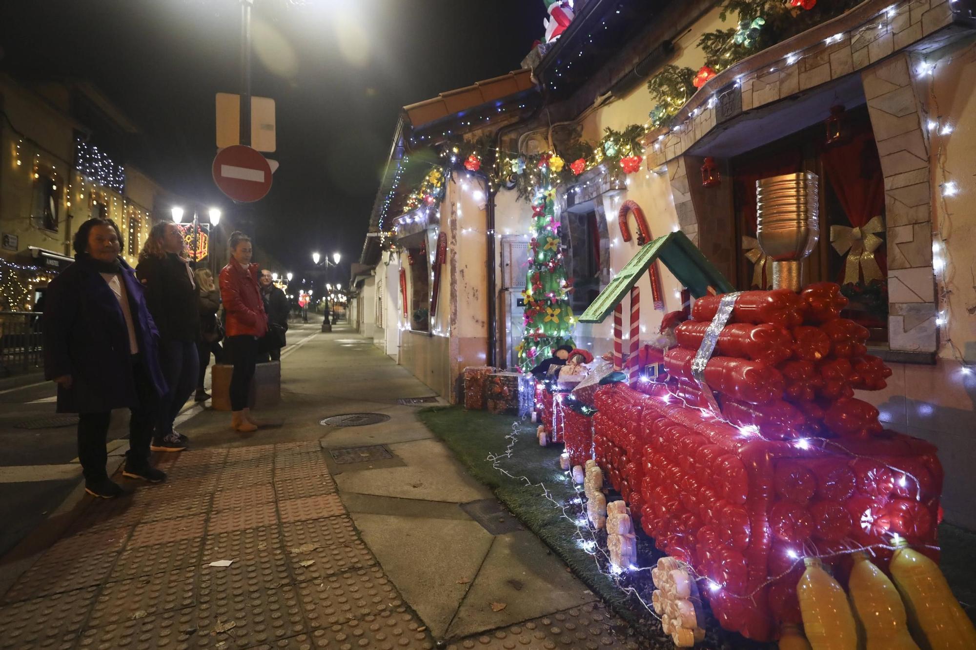 El "efecto Vigo" de Guillén Lafuerza, el barrio de Oviedo que más brilla en Navidad