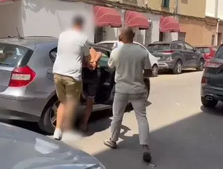 Detenido por atracar a punta de cuchillo un banco en el centro de Palma