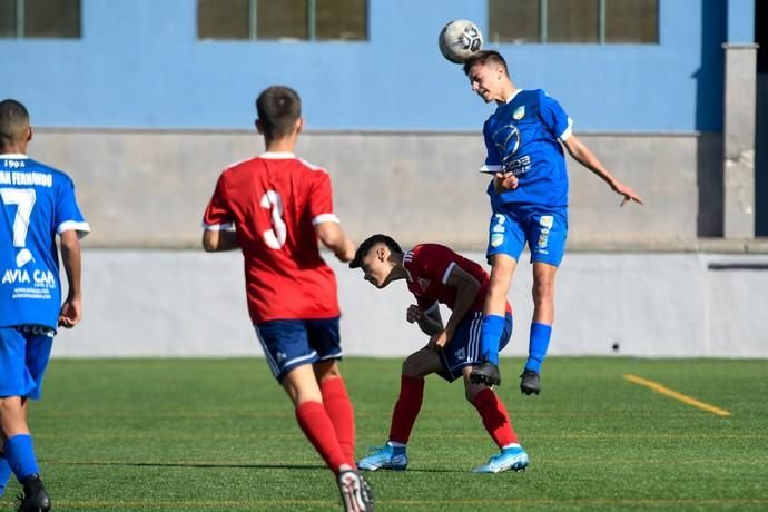 25-01-20  DEPORTES. CAMPOS DE FUTBOL DE LA ZONA DEPORTIVA DEL PARQUE SUR EN  MASPALOMAS. MASPALOMAS. SAN BARTOLOME DE TIRAJANA.  San Fernando de Maspalomas Santos- Veteranos del Pilar (Cadetes).  Fotos: Juan Castro.  | 25/01/2020 | Fotógrafo: Juan Carlos Castro