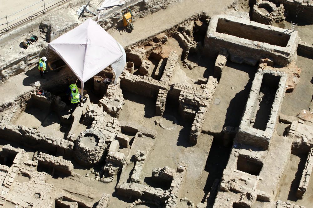 Arqueólogos avanzan en el entorno de la obra ...