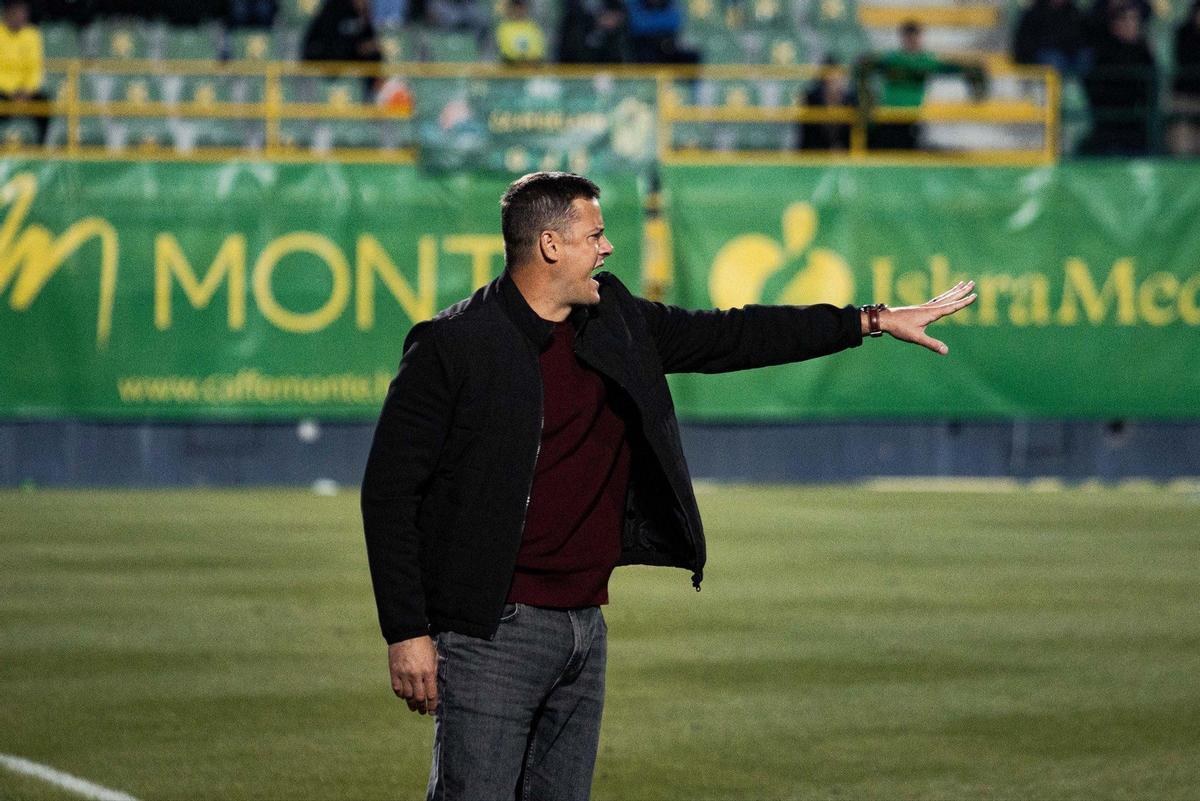 Oriol Riera, durante un partido de la Liga croata