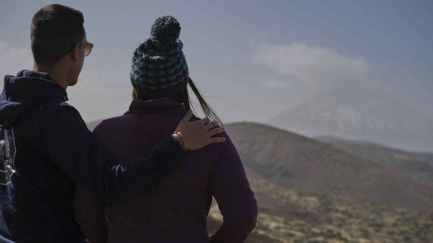 Los ecologistas anteponen en el Teide la conservación al disfrute