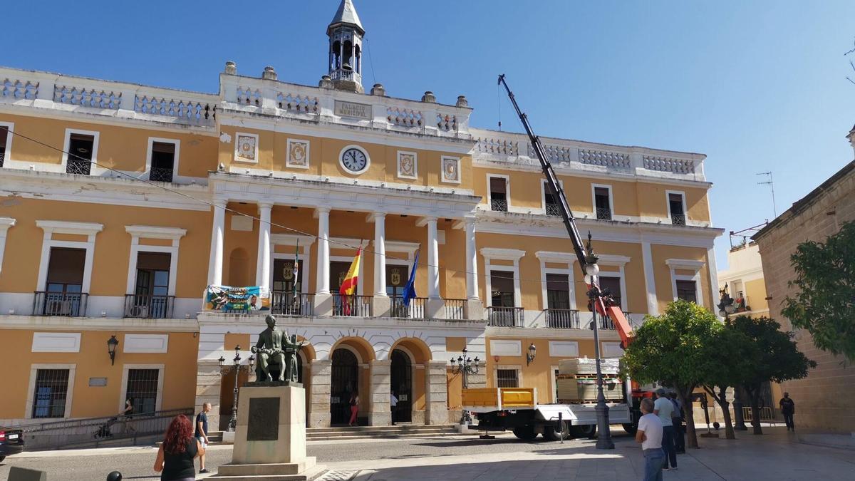 Fachada del Ayuntamiento de Badajoz, en una imagen de archivo.