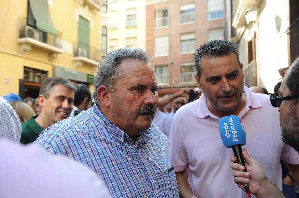 Gran protesta de los agricultores frente a la CHS