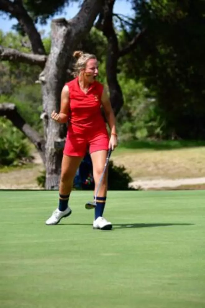 Carla Tejedo, campeona del mundo Universitaria de Golf