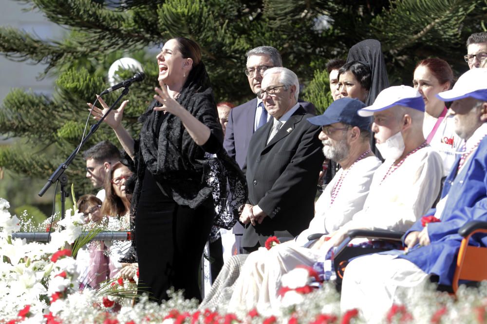 Misa del Alba y traslado del Cautivo y la Virgen de la Trinidad