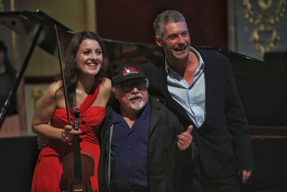 Der Hollywoodstar war bei der Eröffnung des Evolution! Mallorca Festivals am Freitag (3.11.) im Teatre Principal zugegen und erhielt dort den Evolution Honorary Award für sein Lebenswerk.