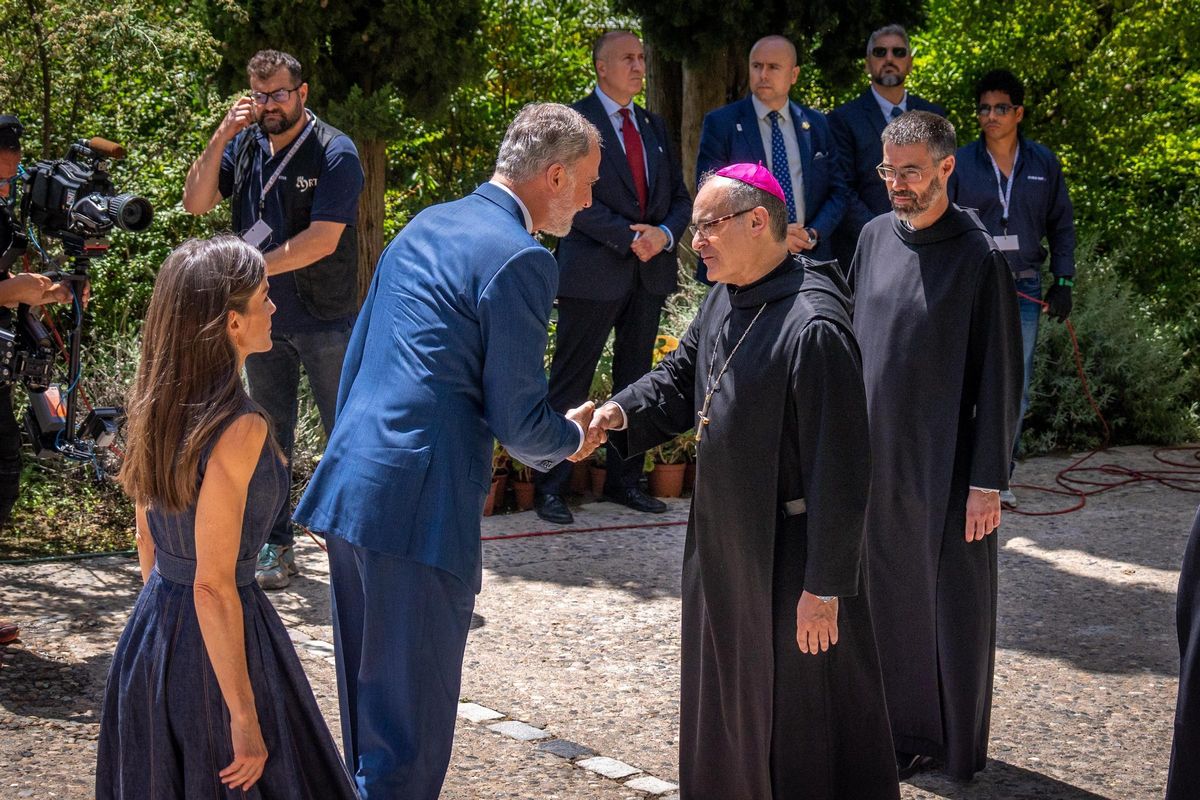 Los reyes Felipe y Letizia visitan Montserrat