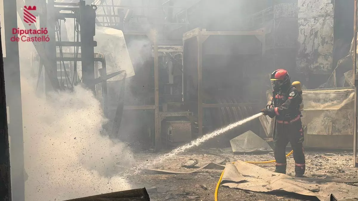 Importaco, la firma de almendras afectada por el incendio de Vall d'Alba, garantiza la continuidad del suministro a sus clientes