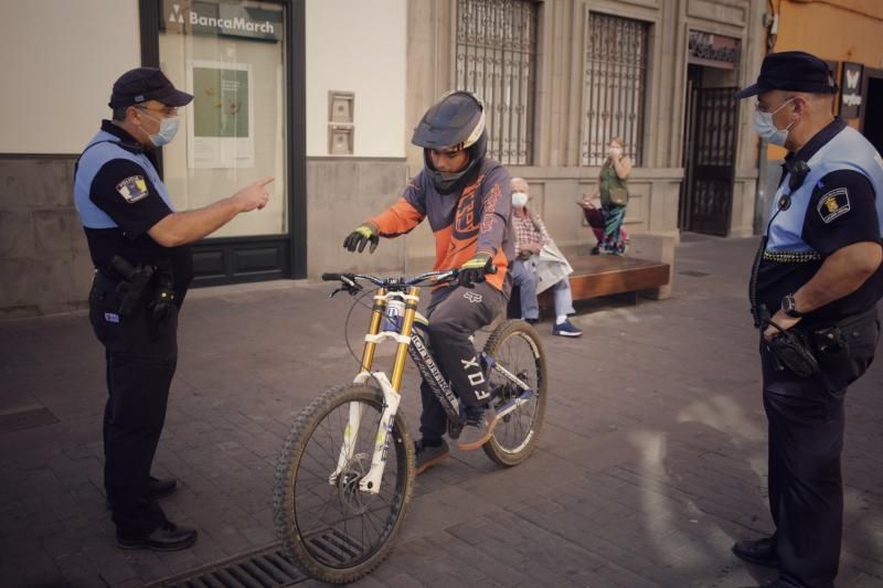 La Policía Local de La Laguna realiza controles Covid