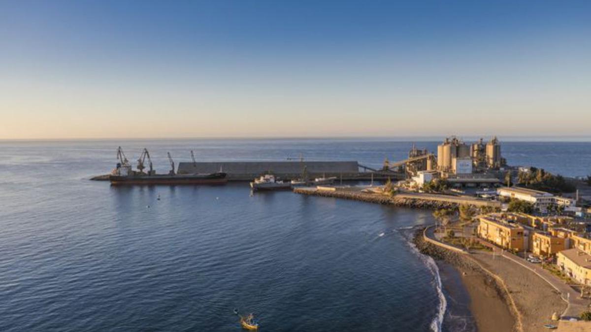 MÁS DE 60 AÑOS CONSTRUYENDO CANARIAS